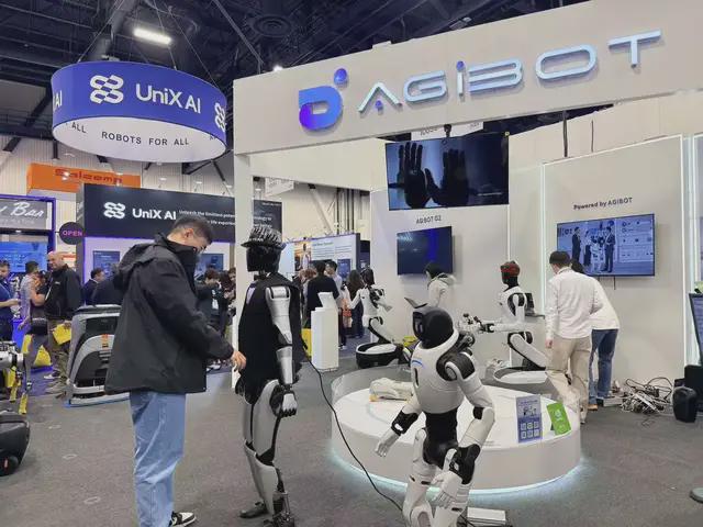 暴走2万步逛CES2026：9大方向最火，中企霸场，机器人全明星乱斗